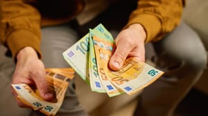 man-krijgt-loon-330 Man krijgt 330 keer zijn salaris door fout werkgever – en mag het houden