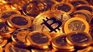 Bitcoin munt omringd met euros