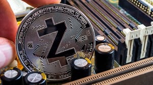 Een afbeelding van cryptomunt Zcash bij een groot moederbord Een afbeelding van cryptomunt Zcash bij een groot moederbord