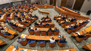 tweede-kamer Verlaging van eigen risico wankelt – kabinet stelt besluit opnieuw uit