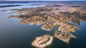 eiland-portugal-camping Dit koop je voor €565.000 in Portugal: camping, huis én zwembad