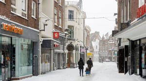 Kou Heeft het weer effect op crypto? Dit gebeurt er bij zon, regen en kou
