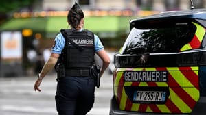 Politie (8) Crypto op USB-stick leidt tot gewapende overval op vrouw