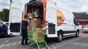 PostNL Goed nieuws voor online shoppers: deze heffing komt er nog niet