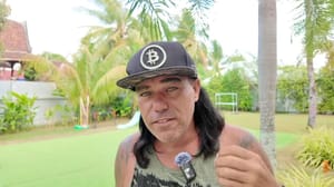 Didi Taihuttu deelt Bitcoin-les in dieprode markt: “Kijk naar het grotere plaatje”
