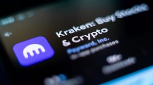 Kraken logo op telefoon Kraken logo op telefoon