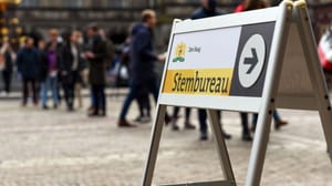 Shutterstock_1937847742 Gemeenteraadsverkiezingen: zoveel verdien je op een stembureau