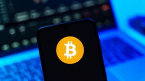 bitcoin logo op telefoon bitcoin logo op telefoon
