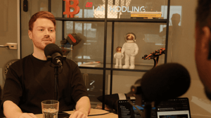 Roy-okx-podcast “Er is geen gratis geld, ook niet met AI” – crypto-kenner waarschuwt traders