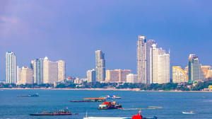 Een afbeelding van de skyline van Pattaya in Thailand Een afbeelding van de skyline van Pattaya in Thailand