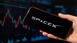 Bogota, , Colombia, -, July, 14, Of, 2025, A, Male, Hand Analisten waarschuwen voor stijgend aandeel SpaceX: 'het lijkt op Tesla'