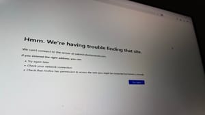 Jakarta, , Indonesia, -, July, 12, , 2025., A, Computer, Screen, Displays Crypto-netwerk plotseling offline gehaald: munt crasht direct