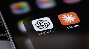 Claude, By, Anthropic, And, Chatgpt, By, Openai, Mobile, Icon, App Beurslegende haalt hard uit naar AI-rem van OpenAI en Anthropic