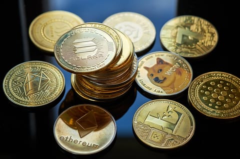 53 miljoen nieuwe cryptomunten overspoelen markt sinds 2024