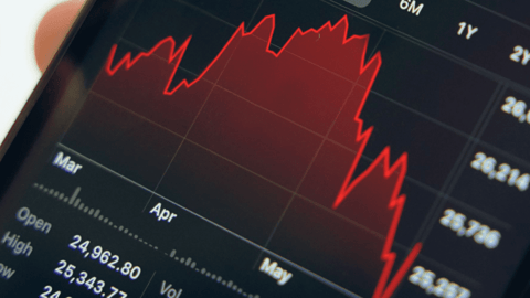 Crypto Radar: Bitcoin, XRP en altcoins diep in het rood na macro-cijfers