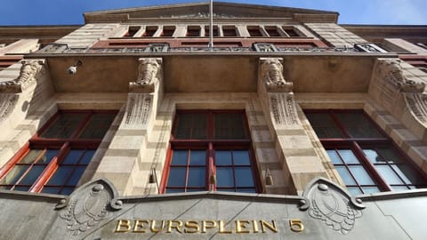 Deze twee cryptomunten staan vanaf nu op de beurs in Amsterdam