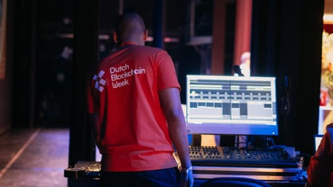 Dutch Blockchain Week keert in 2027 terug naar Johan Cruijff ArenA