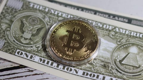 Digitale dollar krijgt nieuwe betaalroute via Bitcoin