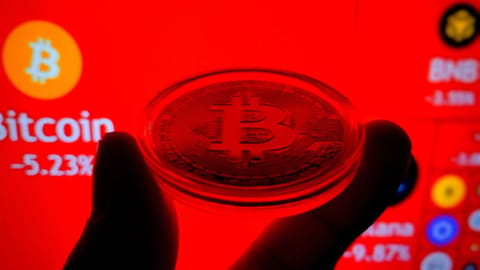 Crypto Radar: bitcoin zakt verder en dogecoin verliest 7 procent