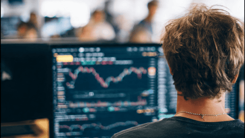 Analist: ‘XRP maakt zich op voor uitbraak, whales kopen voor $2 miljard’