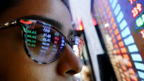 Crypto Rewind: Altcoins knallen terwijl rentedreiging groeit