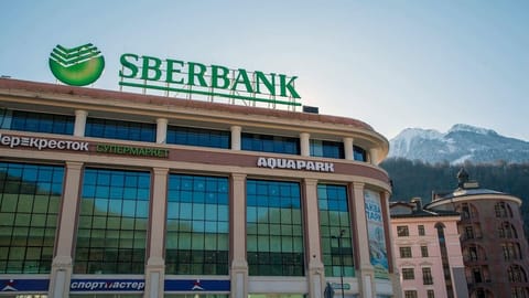 Ruslands grootste bank omarmt Bitcoin en Ethereum: lenen zonder verkopen