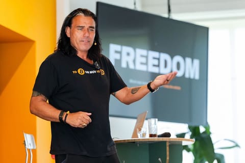 Didi Taihuttu: “Wacht tot de markt crasht en word miljonair”