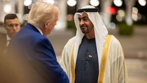 Trumps nieuwe cryptobank blijkt voor bijna helft van Abu Dhabi-sjeik