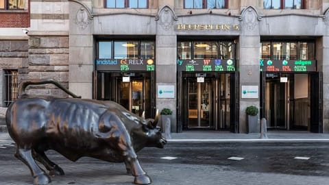 Beurs Radar: Amsterdamse beurs blijft knallen terwijl Reddit omhoog schiet
