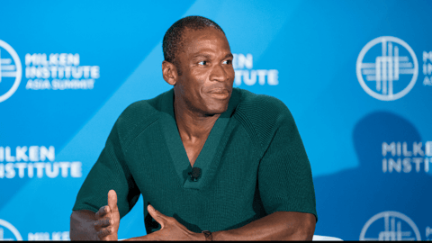 Arthur Hayes voorspelt grote bitcoinstijging: ‘Ze blijven geld drukken’