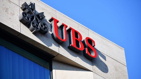 Grootste Zwitserse bank vervijfvoudigt belang in bitcoin-beursfonds
