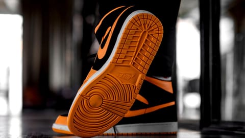 Bitcoinreus Strategy lanceert eigen Nike’s, maar weigert jouw Bitcoin