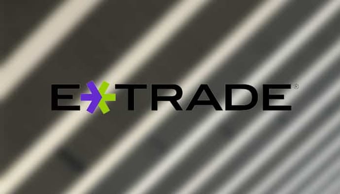 etrade_duikt_op_als_betaalde_google_advertentie_bitcoin_BTC_listing_aanstaande