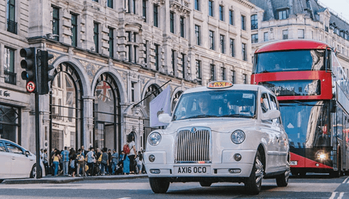 Aantal Britse Crypto en Bitcoin (BTC) investeerders stijgt flink en ze zijn positiever dan ooit, meldt FCA