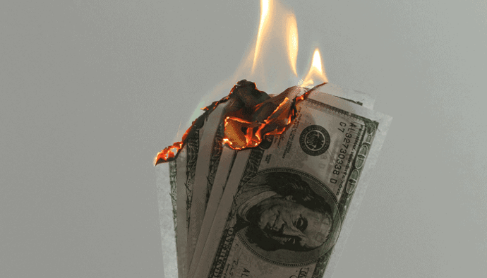 Bitcoin (BTC) en andere cryptocurrencies vormen een bedreiging voor de Amerikaanse dollar, aldus deze econoom