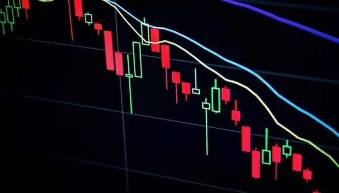 Bitcoin (BTC) koers dipt na rustig weekend, ethereum (ETH) afgewezen en daalt het hardst