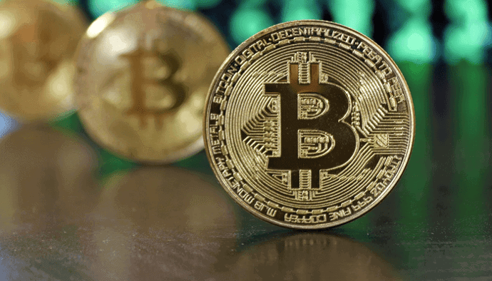 Bitcoin (BTC) prijs stijgt naar nieuw record, deze altcoin is weer terug bij af na grote stuiter