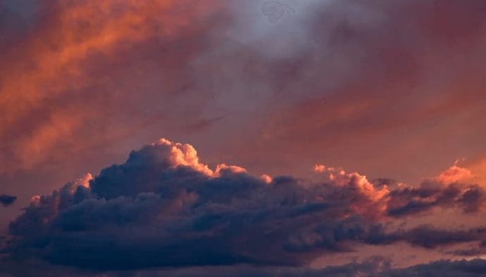 Bitcoin en ethereum maken flinke dip, markt verliest $220 miljard, is dit de bodem of zakken koersen verder