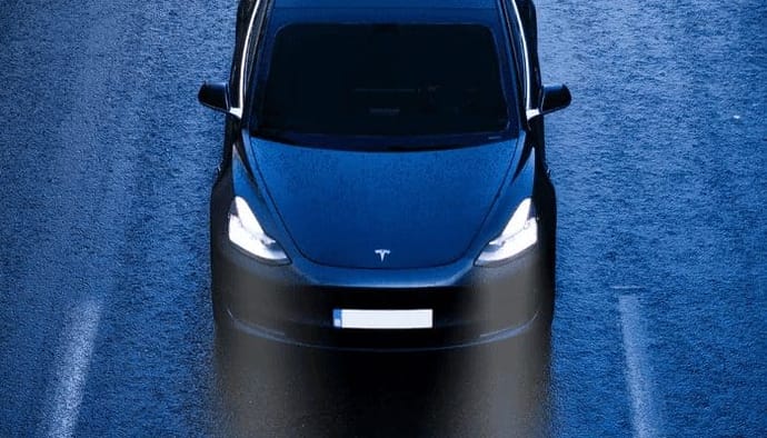 Elon Musk overweegt om $25 miljard aan Tesla aandelen te verkopen, gaat hij bitcoin (BTC) kopen?