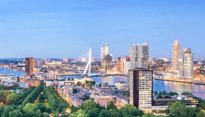 Enorme Chinese bitcoin (BTC) beurs OKCoin ontvangt vergunning van De Nederlandsche Bank