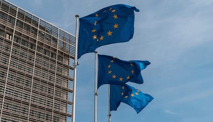 Europa stopt €150 miljard in o.a. blockchain, maar noemt crypto een teken van riskant gedrag