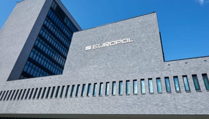 Illegale bitcoin exchange Bitzlato waste meer dan 1 miljard euro wit