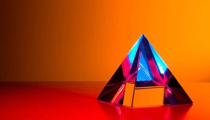 Fraudeurs achter Bitconnect moeten op het matje komen Zeker $12 miljoen aan boetes uitgedeeld