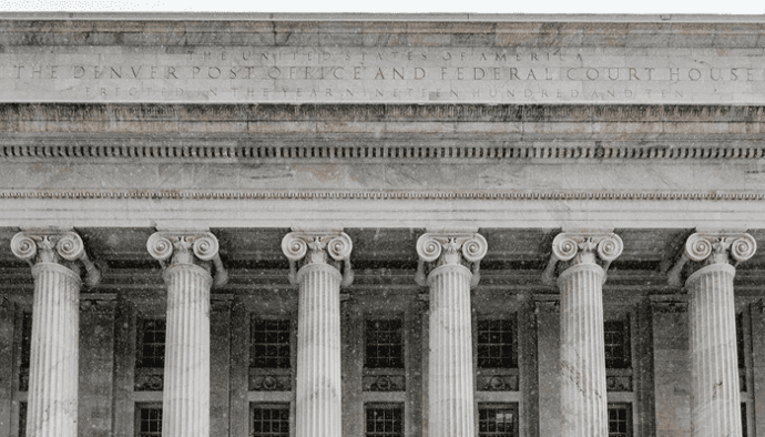 Ripple (XRP) bazen beschuldigd van misleiding en marktmanipulatie in aanvulling op aanklacht