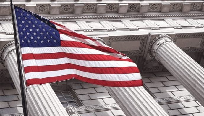 SEC keurt eindelijk een eerste bitcoin (BTC) beursgenoteerd fonds (ETF) goed