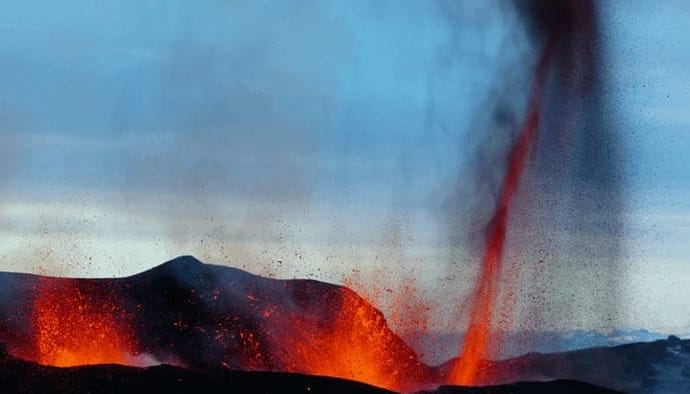 Uniswap exchange volume explodeert na lancering van nieuwe DeFi-token, wat is hier aan de hand