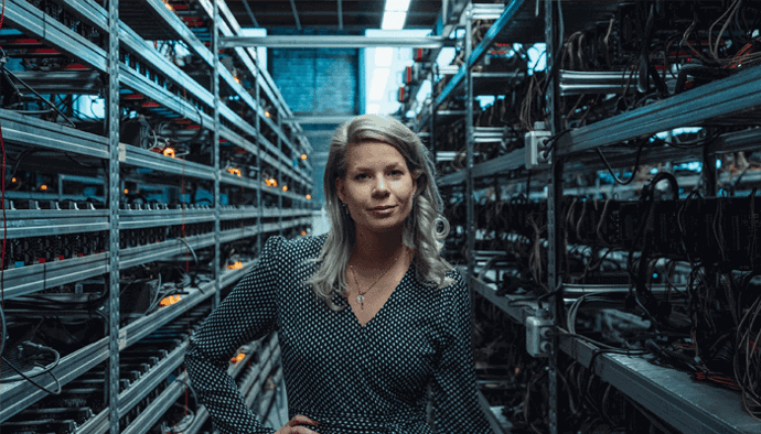 Is Bitcoin de oplossing voor ons geld dat stuk is? Drie gasten in de auto in Madelon Navigeert!
