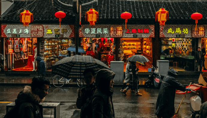 kampt_bitcoin_koers_met_china_fud_john_bekijkt_ethereum_cardano_enjin