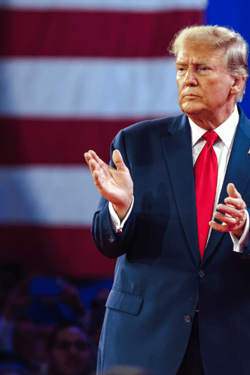 Image for the article: Trump dringt aan op cryptowet om China voor te blijven