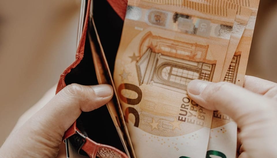 Deze crypto netwerken domineren op basis van transactiekosten